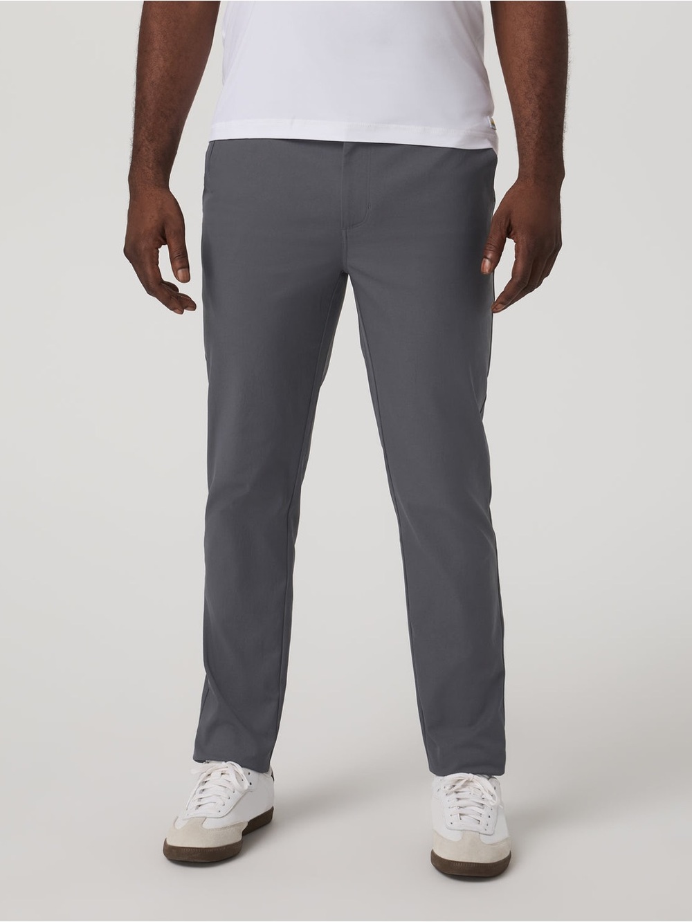 VUORI Cascade Tech Chino Pant Athletic Slim Fit 30" Sz 28 Still Onsite!